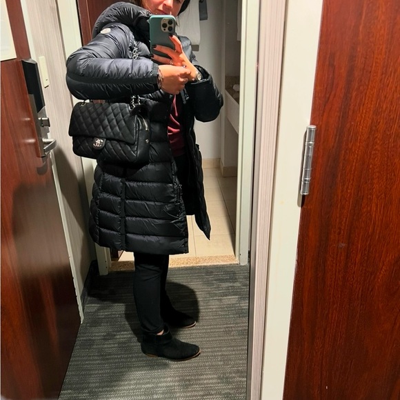 Chanel Easy Caviar Single Flap Bag in Black - Picture 11 of 14